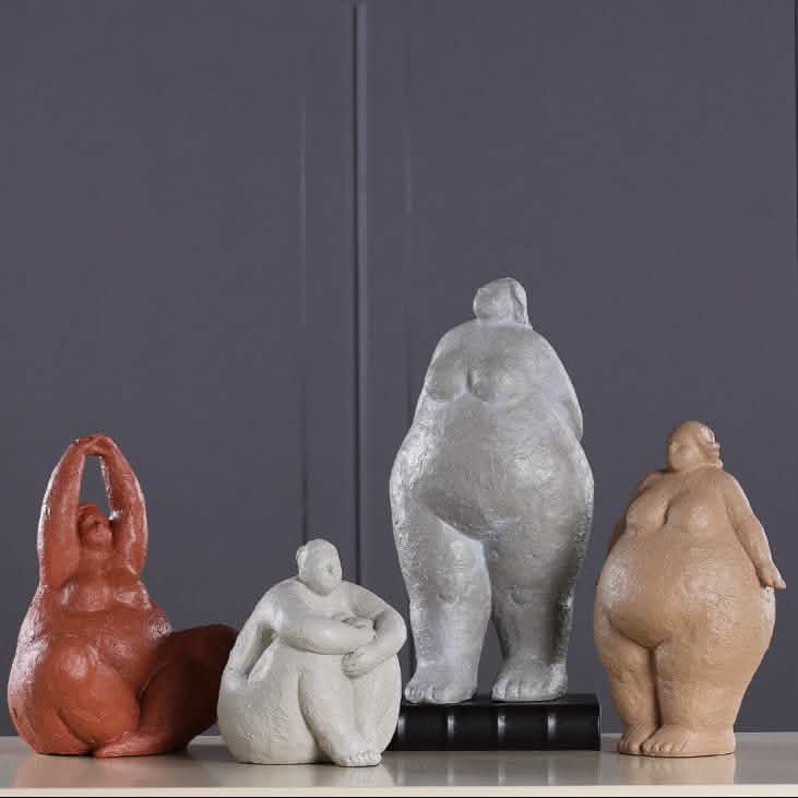 Abstract Resin Figurine Sculpture – Minimalist Modern Body Art Décor - Stone Grey Figurine -