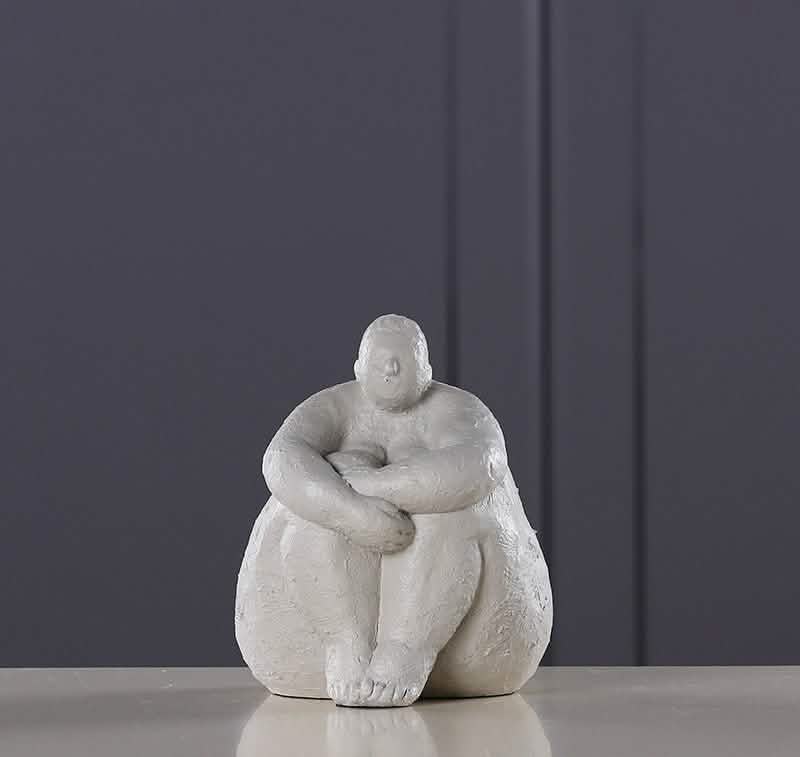 Abstract Resin Figurine Sculpture – Minimalist Modern Body Art Décor - Ivory White Figurine -