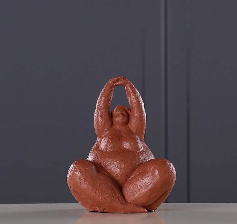 Abstract Resin Figurine Sculpture – Minimalist Modern Body Art Décor - Terracotta Red Figurine -