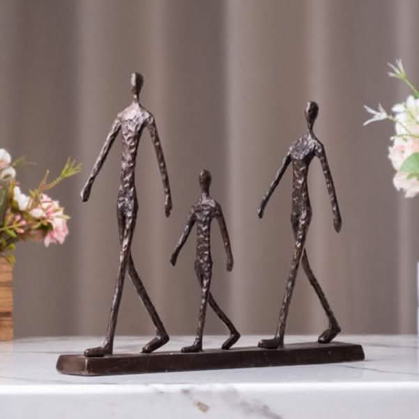 Abstract Walking Family Sculpture – Modern Resin Figurine Décor - 25.4X5.3X21.8cm - Black -
