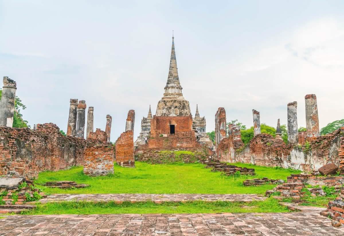 Ayutthaya: The Heart of Ancient Thailand | 2 Design Options - 30x45 cm / 12x18″ - Design Option 1 - Acrylic Print