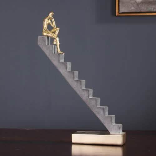 Climbing Thinker Sculpture – Modern Gold Abstract Art Décor - C -