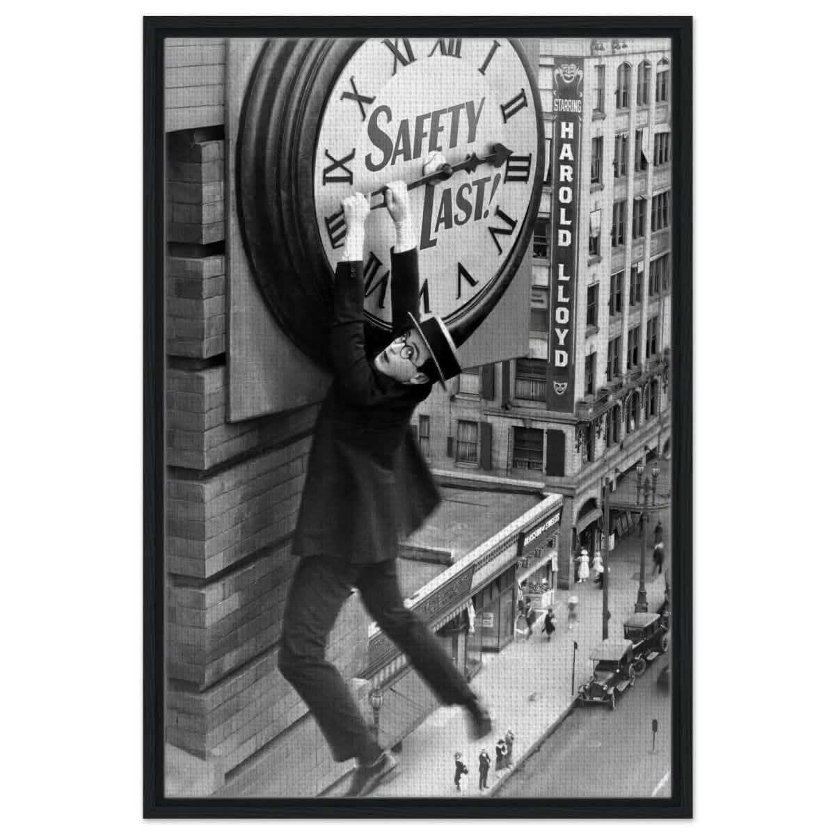 Da Vinci Pop Art wall art Print | Safety Last! (1923) - Framed Canvas - 60x90 cm / 24x36″ - Black frame