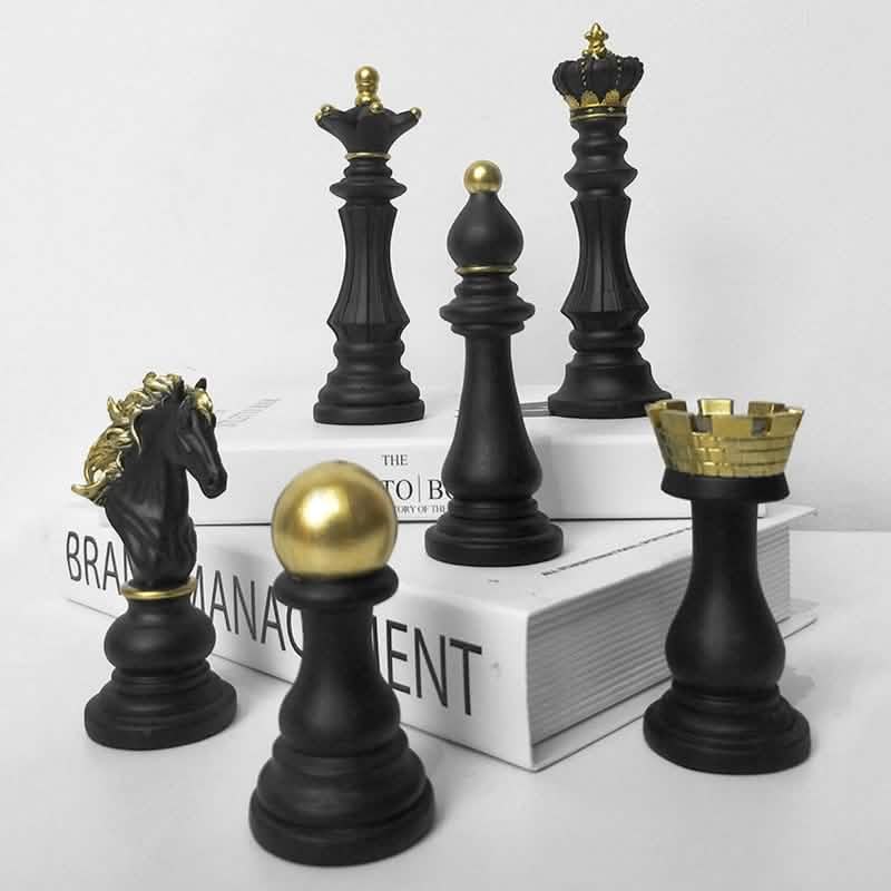 Luxury Resin Chess Piece Ornaments – Creative Modern Decor - Black King Ornament -