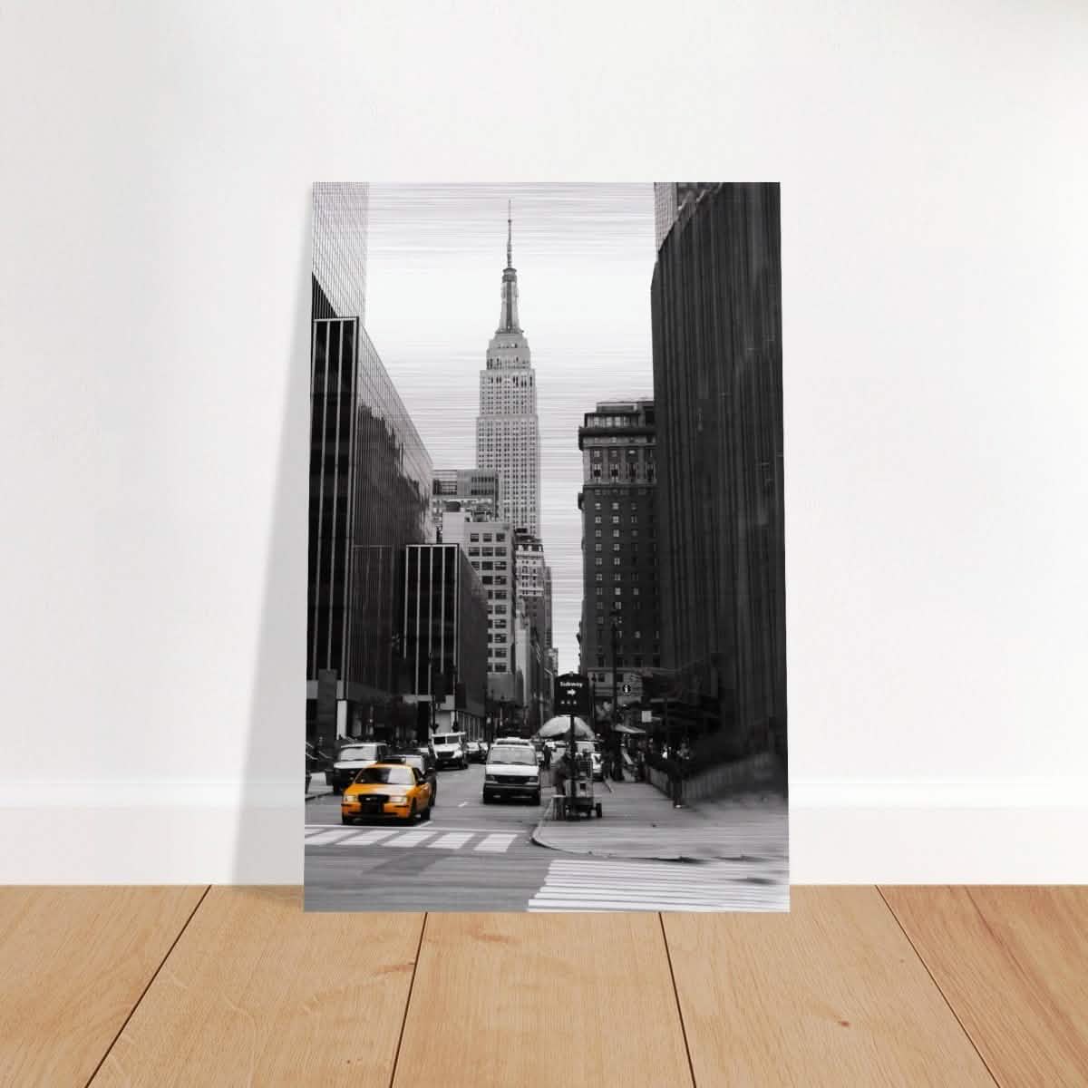 Manhattan Moments - Empire State Tower and Yellow Cab - Brushed Aluminum Print - 60x90 cm / 24x36″ -