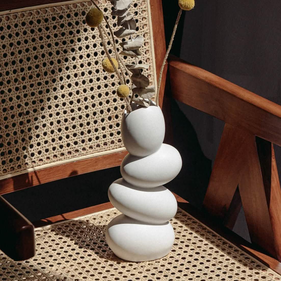 Minimalist Ceramic Pebble Vase – Modern Art Sculpture for Home Décor - Milk white -