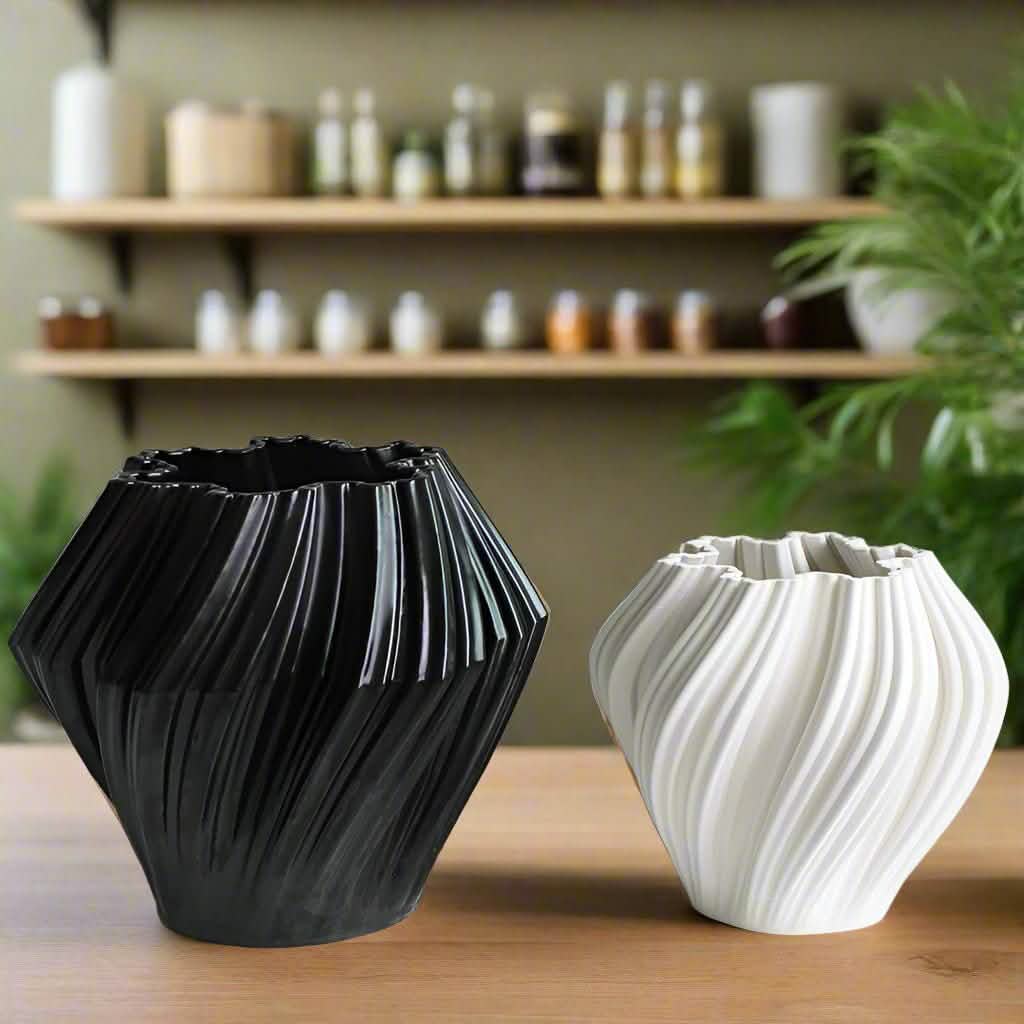 Modern Ceramic Art Vase – Black & White Decorative Home Décor - Large black -