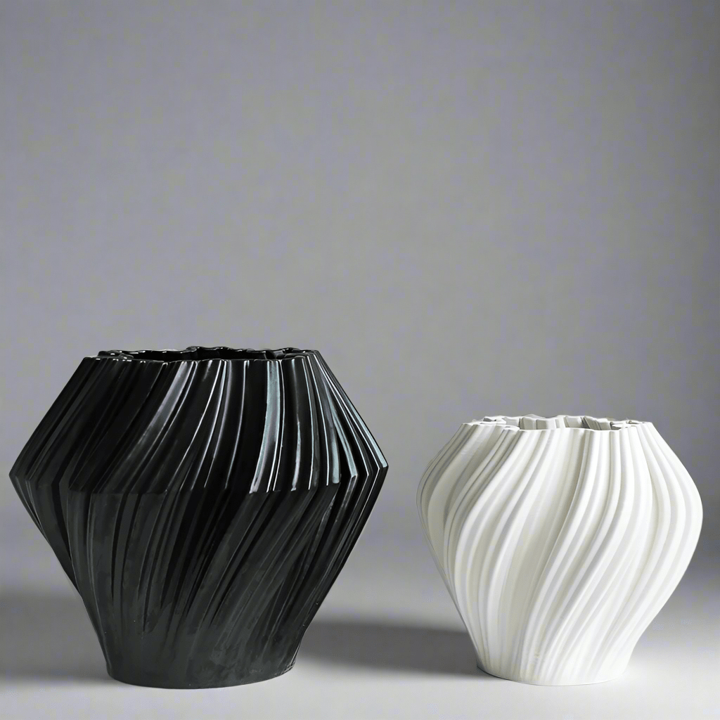 Modern Ceramic Art Vase – Black & White Decorative Home Décor - Large black -