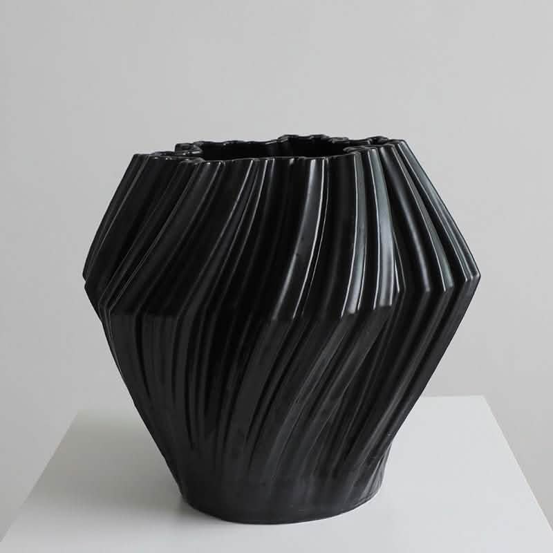 Modern Ceramic Art Vase – Black & White Decorative Home Décor - Large black -