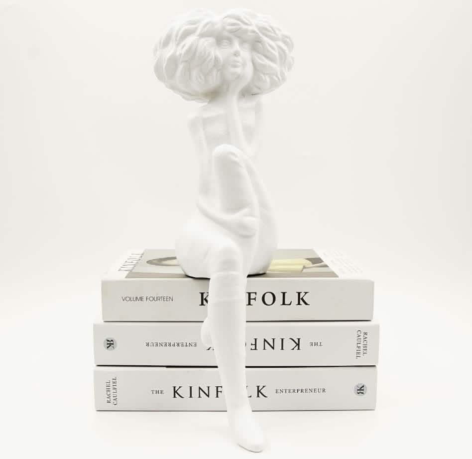 Modern Character Resin Sculptures – Minimalist Beauty Ornaments (Cross - Legged & One - Leg Pose) - A -