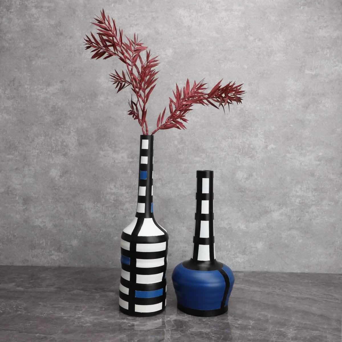 Modern Resin Painted Grid Vase – Geometric Decorative Home Ornament - Tall Grid Vase – 37 cm -
