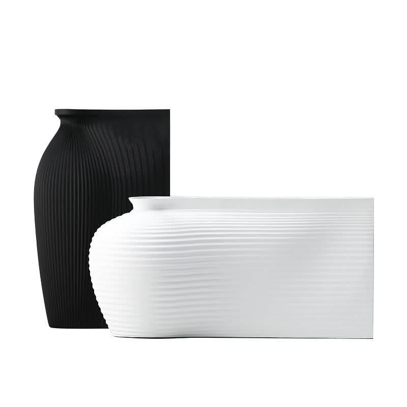 Nordic Minimalist Geometric Resin Vase – Modern Black & White Sculptural Décor - Black & White Set -