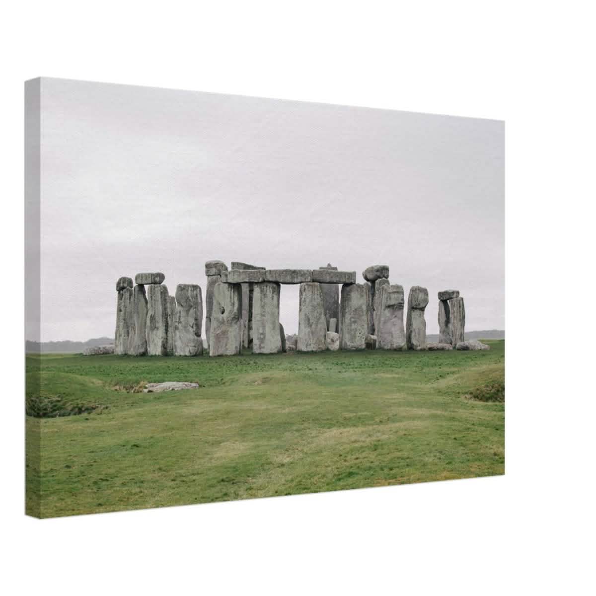 Stonehenge: A Timeless Wonder | Salisbury Plain | Wiltshire, England - Canvas - 40x60 cm / 16x24″ -