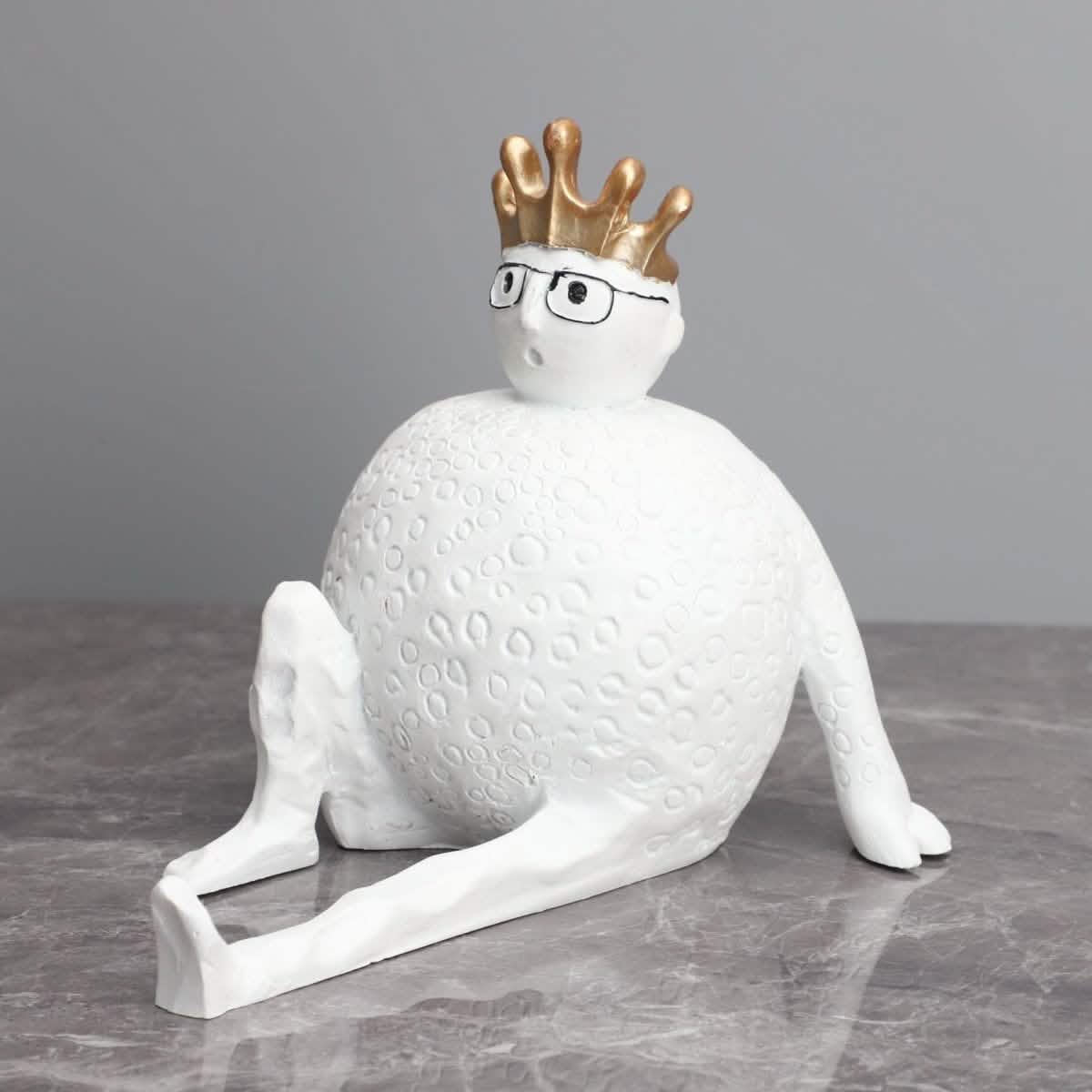 Whimsical King Figurine Sculpture – Modern Abstract Resin Statue with Crown & Glasses for Creative Home Décor - White -