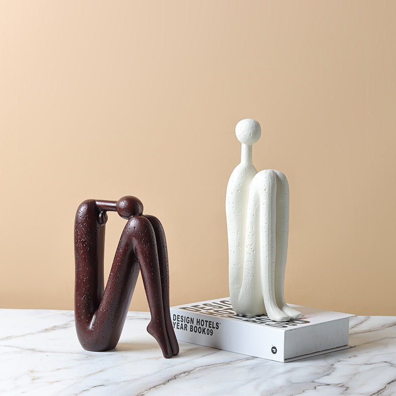 Abstract Back - to - Back Figurine Sculpture – Modern Ceramic Art Décor - Gray And White - 