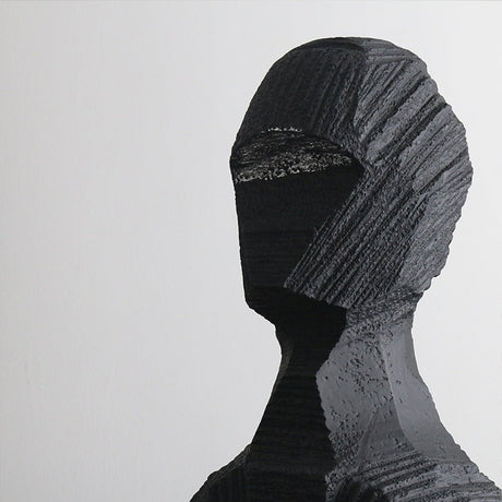 Abstract Black Geometric Bust Sculpture – Modern Minimalist Resin Statue for Contemporary Home & Office Décor - Black - 