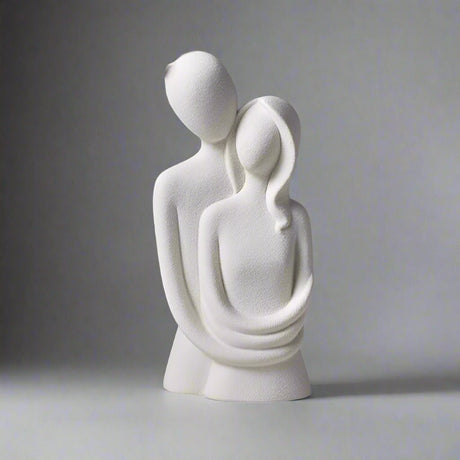 Abstract Couple Statue of Love – Modern Nordic Resin Sculpture for Living Room Decoration & Romantic Home Décor - Green - Small - 