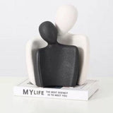 Abstract Embrace Couple Sculpture | Modern Resin Art Décor - Black & White - 