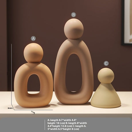Abstract Family of Three Sculpture – Modern Resin Ornament - Multicolour - 