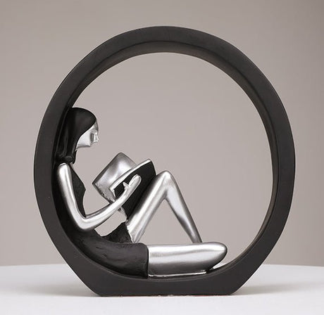 Abstract Girl Sculpture – Modern Resin Art Décor for Living Rooms - Black - 