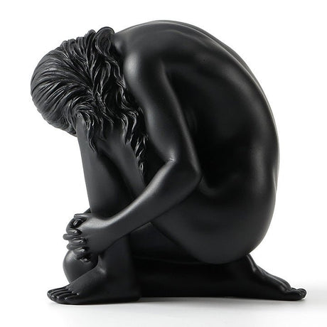 Abstract Kneeling Woman Sculpture – Modern Black Resin Figurine for Elegant Home & Contemporary Art Décor - Black - 