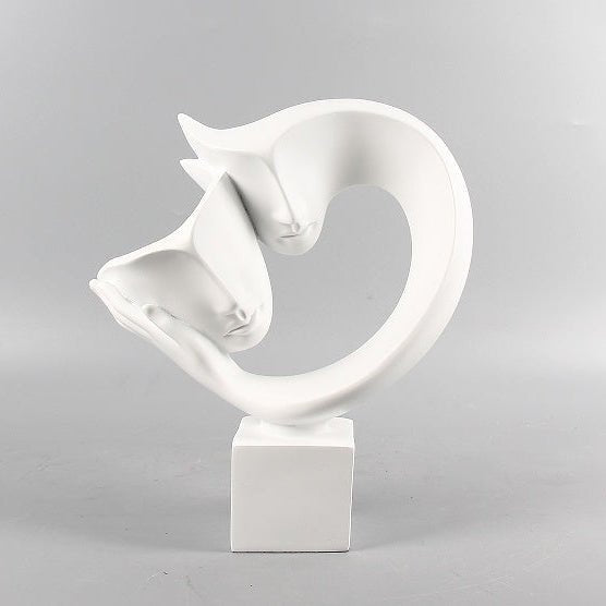 Abstract Resin Sculpture – Modern Minimalist Home Décor Ornament - White - 