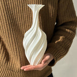 Artistic Twisted Metal Vase – Modern Abstract Retro Flower Arrangement Decor - White - 