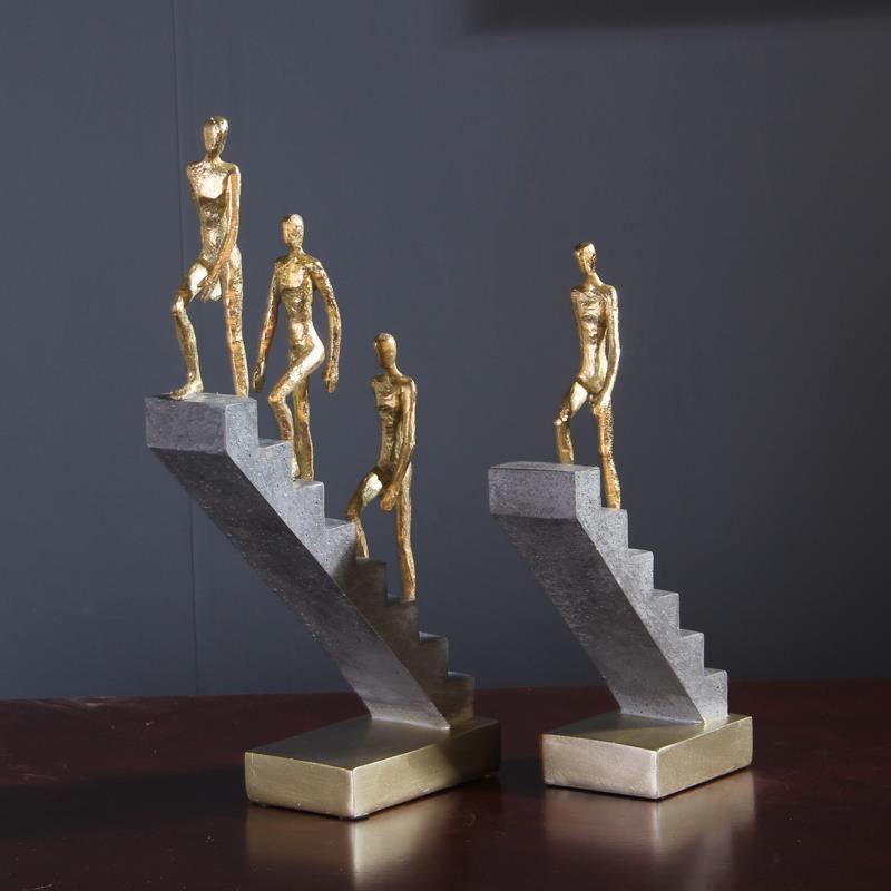 Climbing Thinker Sculpture – Modern Gold Abstract Art Décor - A - 