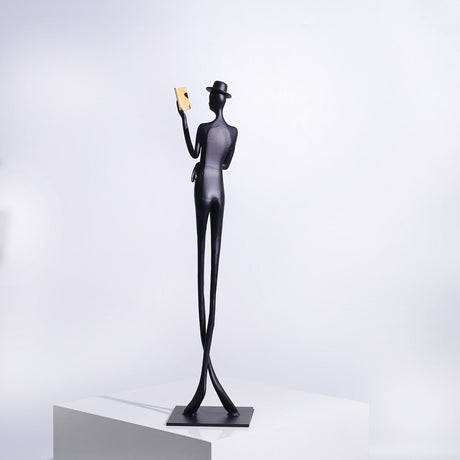 Elegant Reading woman Sculpture – Black Cast Aluminum Art Décor - 12 x 12 x 51 cm - 