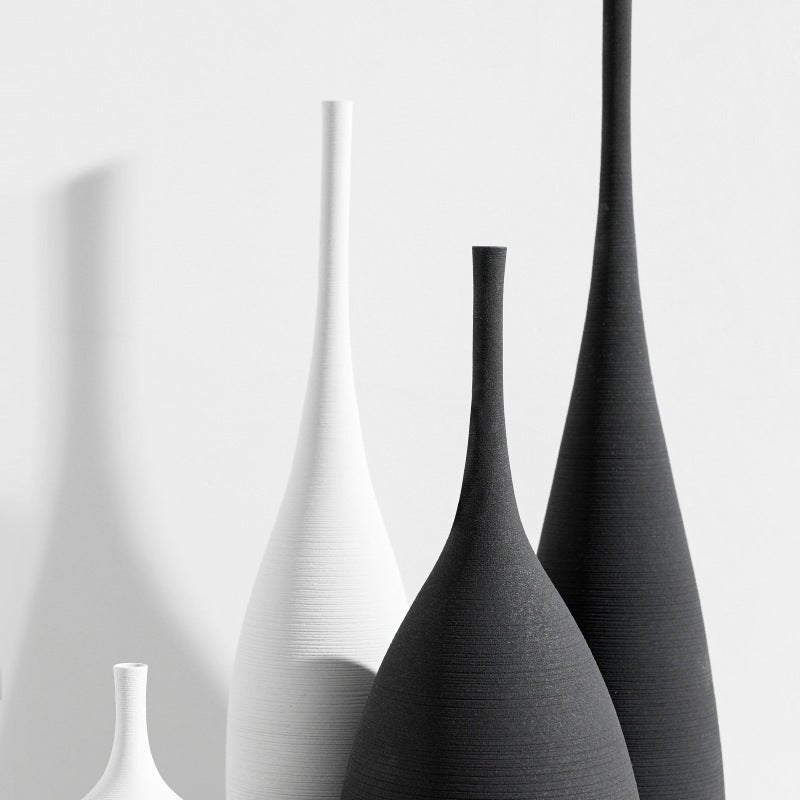 Handmade Zen Vase – Modern Ceramic Art Ornament - Set of 5 pcs (Black and White) - 