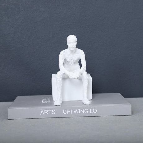 Luxury Artistic Figure Sculpture Ornaments - 8.5X12X14.5cm - 