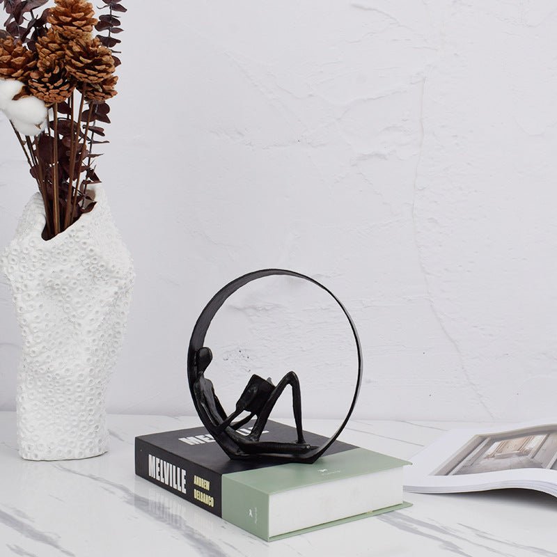 Metal Circle Reading Sculpture – Modern Minimalist Décor - Black - 