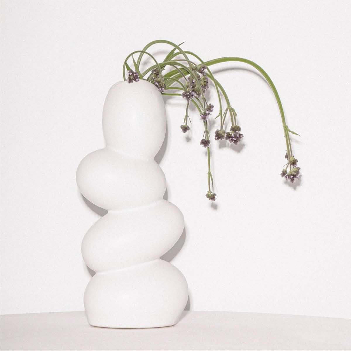 Minimalist Ceramic Pebble Vase – Modern Art Sculpture for Home Décor - Milk white - 