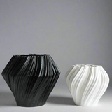 Modern Ceramic Art Vase – Black & White Decorative Home Décor - Large black - 