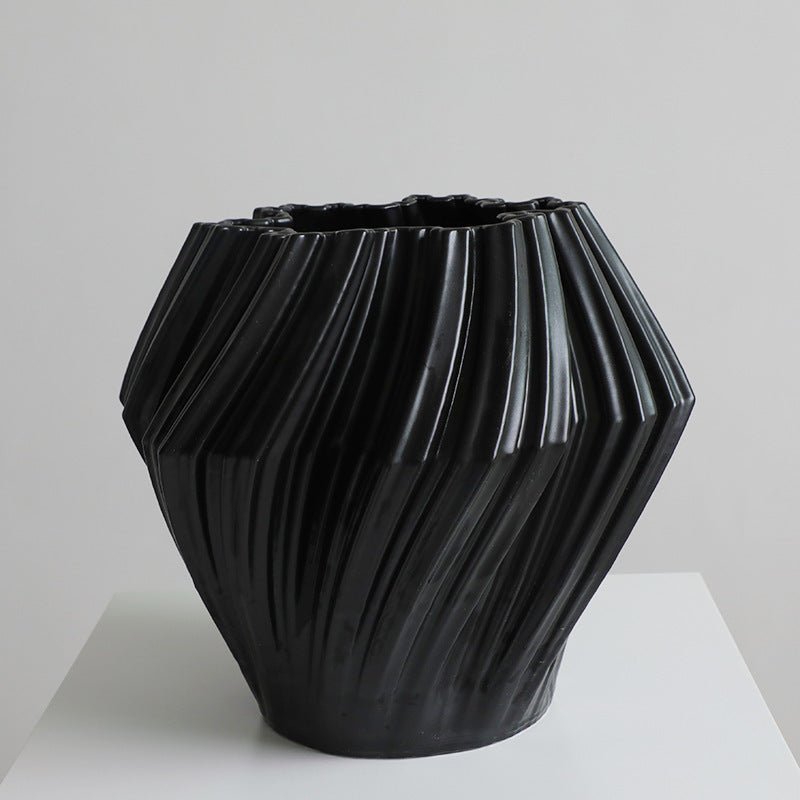 Modern Ceramic Art Vase – Black & White Decorative Home Décor - Large black - 