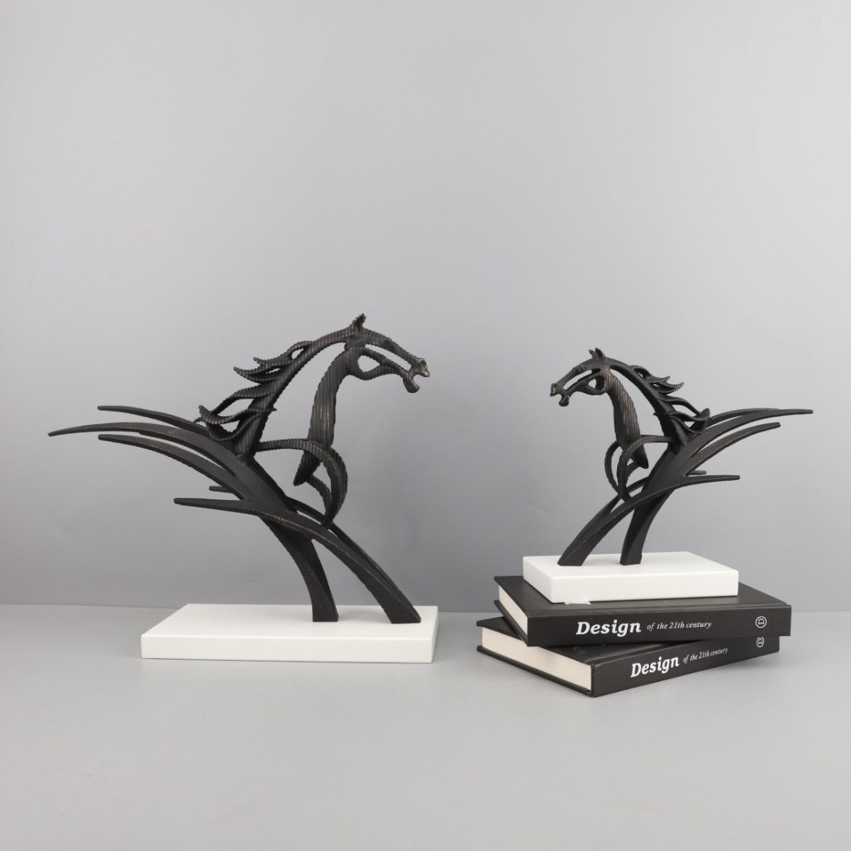 Modern Geometric Metal Horse Sculptures – Elegant Home Décor Ornaments (Small & Large Sizes) - Set - 