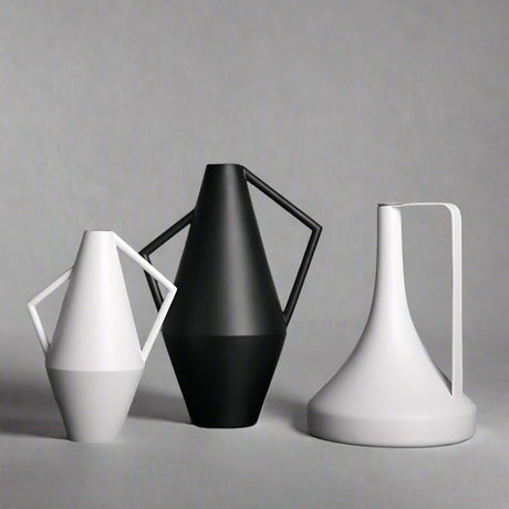 Modern Geometric Resin Vase – Minimalist Black & White Sculptural Decor - White Tall Geometric Vase (38cm) - 