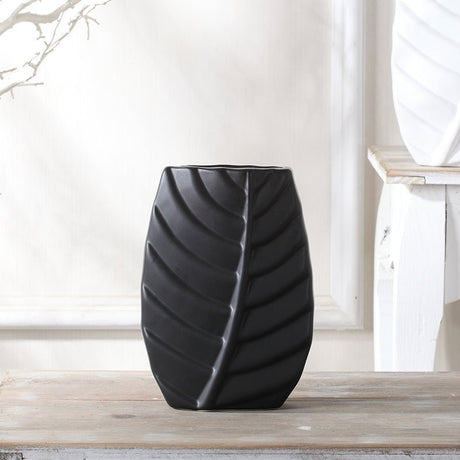 Modern Leaf Ceramic Vase – Nordic Minimalist Home Décor - Black - 
