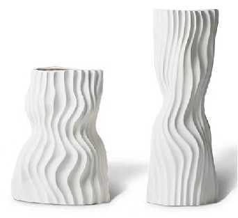 Modern Minimalist Corrugated Resin Vase – Black & White Sculptural Flower Holder - Black Large 13x11x34cm - 