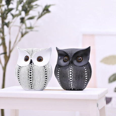 Modern Owl Resin Figurines – Symbol of Wisdom & Home Charm - Black - 