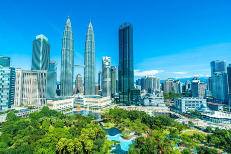 Petronas Twin Towers Malaysia’s Iconic Skyline - A Modern Marvel | 2 Design Options - 30x45 cm / 12x18″ - Design Option 1 - Acrylic Print