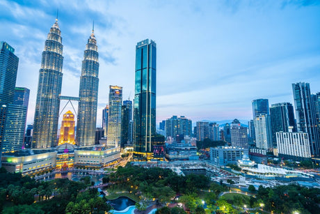 Petronas Twin Towers Malaysia’s Iconic Skyline - A Modern Marvel | 2 Design Options - 30x45 cm / 12x18″ - Design Option 2 - Acrylic Print