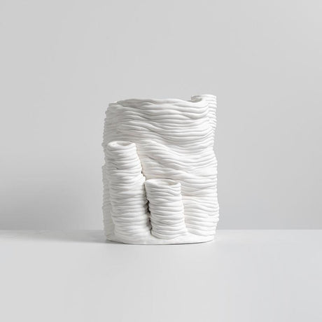 Popcorn Abstract Resin Vase – Modern Art Sculpture Home Décor - Small (26 x 25 x 23 cm) - 
