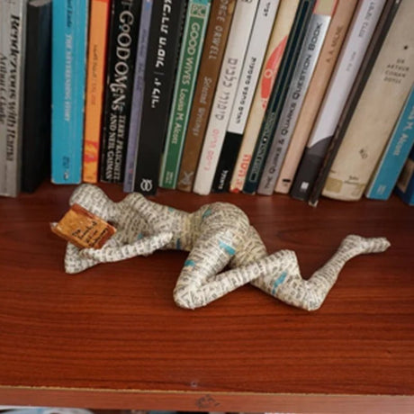 Reading Woman Resin Sculptures – Thinker Character Ornaments for Home & Office Décor - Thinker - 