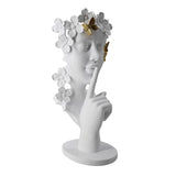 Silence Is Gold Abstract Sculpture – Modern Resin Art Statue in Black, White & Gold - 150 x 120 x 325 mm - Black - 