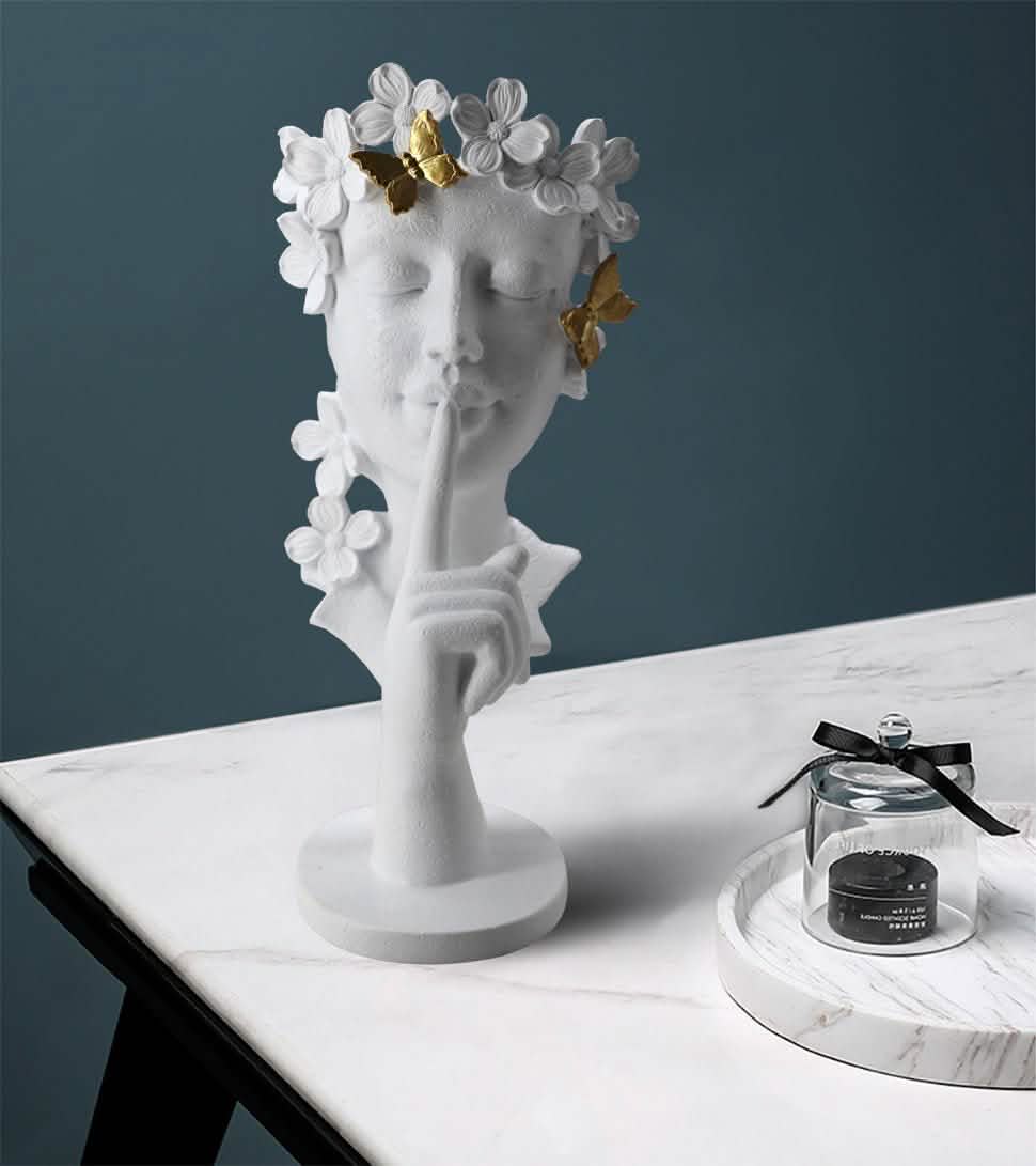 Silence Is Gold Abstract Sculpture – Modern Resin Art Statue in Black, White & Gold - 150 x 120 x 325 mm - Black - 