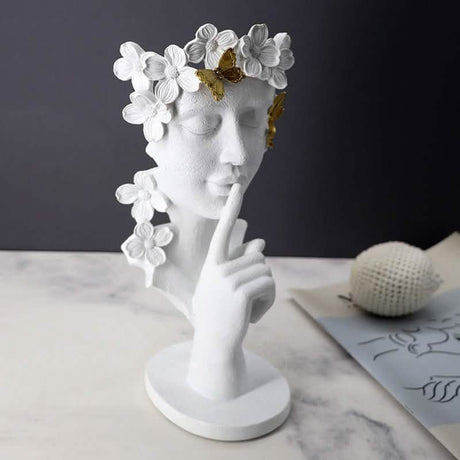 Silence Is Gold Abstract Sculpture – Modern Resin Art Statue in Black, White & Gold - 150 x 120 x 325 mm - Black - 