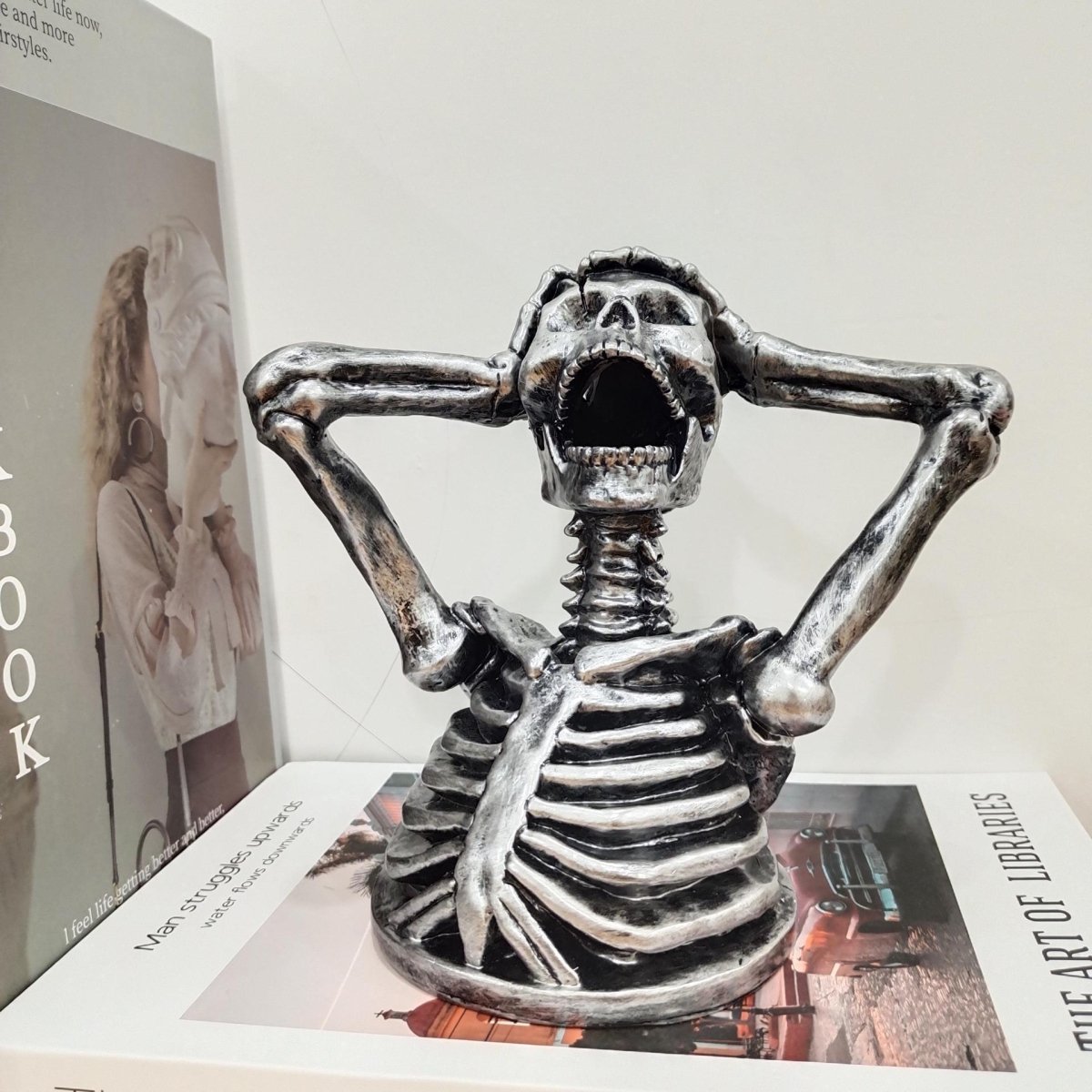 Skeleton Bust Sculpture – Modern Gothic Resin Art - 17x15x11cm - Metallic Silver - 