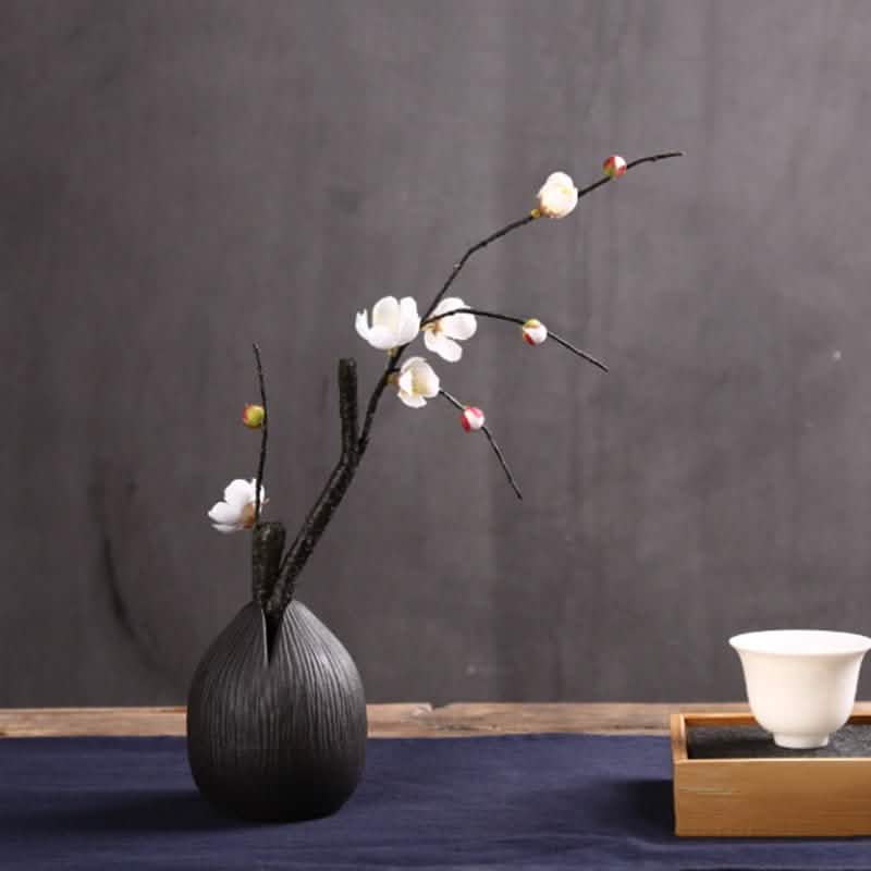Vintage Ceramic Craft Tabletop Vases – Handmade Decorative Ornaments for Home & Office - Black - 
