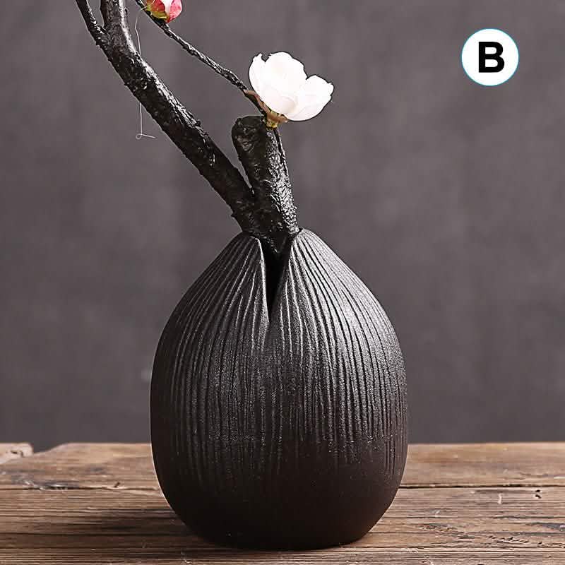 Vintage Ceramic Craft Tabletop Vases – Handmade Decorative Ornaments for Home & Office - Black - 